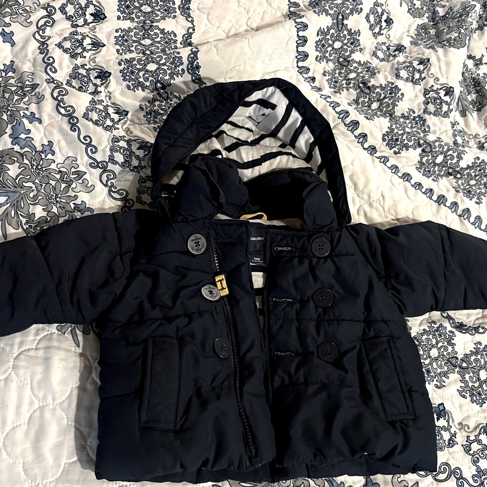 Baby GAP puffer jacket 6-12 months